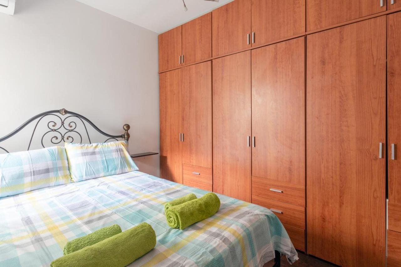 Sea View Apartment In St Paul'S Bay St. Paul's Bay Bagian luar foto